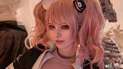 코스프레 내스탈이네